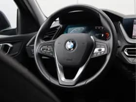 BMW 1-serie 118i Business Edition | Sportline | Navigatie | Sportstoelen | Org. NL thumbnail 17