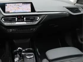 BMW 1-serie 118i Business Edition | Sportline | Navigatie | Sportstoelen | Org. NL thumbnail 18
