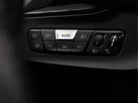 BMW 1-serie 118i Business Edition | Sportline | Navigatie | Sportstoelen | Org. NL thumbnail 26