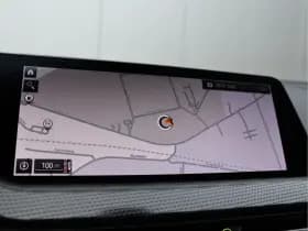 BMW 1-serie 118i Business Edition | Sportline | Navigatie | Sportstoelen | Org. NL thumbnail 32