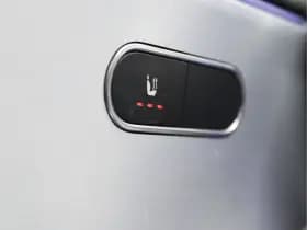 Mercedes-Benz A-Klasse 250 e AMG-line | Sfeerverlichting | Navigatie | SOH 98,5% thumbnail 28