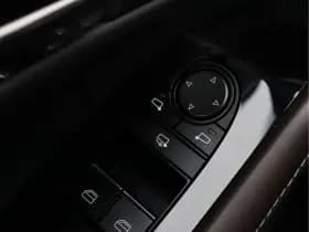 Mazda CX-30 2.0 e-SkyActiv-X M Hybrid | Leder | Camera | Head-Up | Org. NL thumbnail 28