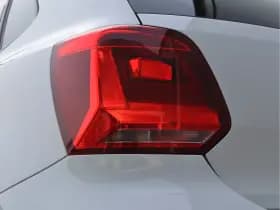 Volkswagen Polo 1.2 TSI Highline | Navigatie | LED | Stoelverwarming thumbnail 14