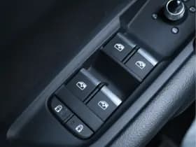 Audi Q5 50 TFSI e S-line | Luchtvering | Trekhaak | Panoramadak | 92,3% SOH thumbnail 34