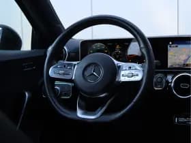 Mercedes-Benz A-Klasse 200 AMG-line | Panoramadak | Widescreen | Org. NL thumbnail 20