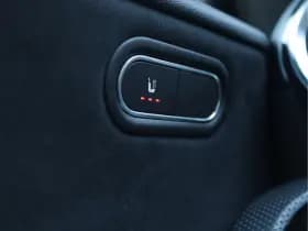 Mercedes-Benz A-Klasse 200 AMG-line | Panoramadak | Widescreen | Org. NL thumbnail 31