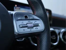 Mercedes-Benz A-Klasse 200 AMG-line | Panoramadak | Widescreen | Org. NL thumbnail 38