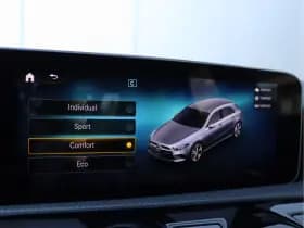 Mercedes-Benz A-Klasse 200 AMG-line | Panoramadak | Widescreen | Org. NL thumbnail 53