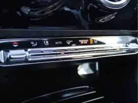 Mercedes-Benz A-Klasse 200 AMG-line | Panoramadak | Widescreen | Org. NL thumbnail 57