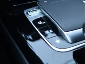 Mercedes-Benz A-Klasse 200 AMG-line | Panoramadak | Widescreen | Org. NL thumbnail 59