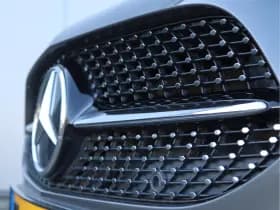 Mercedes-Benz A-Klasse 200 AMG-line | Panoramadak | Widescreen | Org. NL thumbnail 9