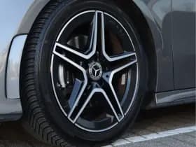 Mercedes-Benz A-Klasse 200 AMG-line | Panoramadak | Widescreen | Org. NL thumbnail 10