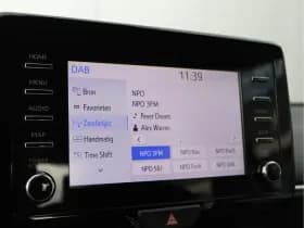 Toyota Yaris 1.5 Hybrid Dynamic | 1e eigenaar | Camera | Navigatie | LED thumbnail 36