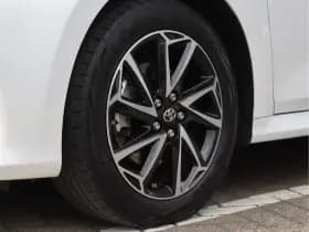 Toyota Yaris 1.5 Hybrid Dynamic | 1e eigenaar | Camera | Navigatie | LED thumbnail 10