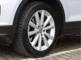 Volkswagen T-Roc 1.0 TSI Style | Camera | Trekhaak | Navigatie | Org. NL thumbnail 11