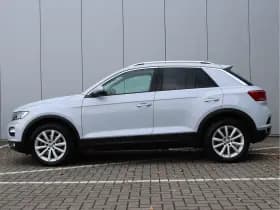 Volkswagen T-Roc 1.0 TSI Style | Camera | Trekhaak | Navigatie | Org. NL thumbnail 17