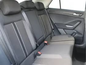 Volkswagen T-Roc 1.0 TSI Style | Camera | Trekhaak | Navigatie | Org. NL thumbnail 23