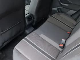 Volkswagen T-Roc 1.0 TSI Style | Camera | Trekhaak | Navigatie | Org. NL thumbnail 25