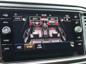 Volkswagen T-Roc 1.0 TSI Style | Camera | Trekhaak | Navigatie | Org. NL thumbnail 48