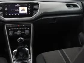 Volkswagen T-Roc 1.0 TSI Style | Stoelverwarming | Camera | ACC thumbnail 19