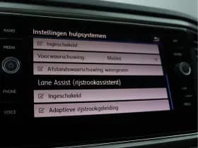 Volkswagen T-Roc 1.0 TSI Style | Stoelverwarming | Camera | ACC thumbnail 41