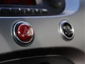 Fiat 500 0.9 TwinAir Sport | Climate control | Parkeersensoren | Getint glas thumbnail 40