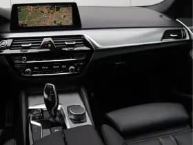 BMW 5 Serie 530e iPerformance eDrive Edition | M-sport | SOH 89,2% | Org. NL thumbnail 22