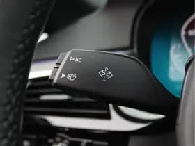 BMW 5 Serie 530e iPerformance eDrive Edition | M-sport | SOH 89,2% | Org. NL thumbnail 35