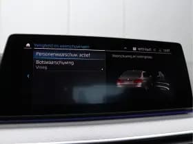 BMW 5 Serie 530e iPerformance eDrive Edition | M-sport | SOH 89,2% | Org. NL thumbnail 44