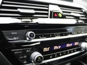 BMW 5 Serie 530e iPerformance eDrive Edition | M-sport | SOH 89,2% | Org. NL thumbnail 48