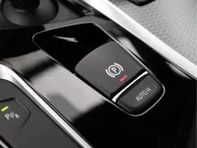 BMW 5 Serie 530e iPerformance eDrive Edition | M-sport | SOH 89,2% | Org. NL thumbnail 53