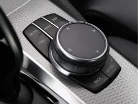 BMW 5 Serie 530e iPerformance eDrive Edition | M-sport | SOH 89,2% | Org. NL thumbnail 54