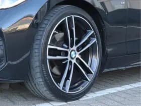 BMW 1-serie 118i Corporate Lease | M-sport | Camera | Leder | Org. NL thumbnail 11