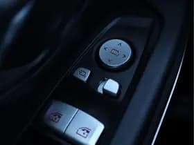 BMW 3 Serie Touring 320i High Executive | M-Sport | Camera | Org. NL thumbnail 26