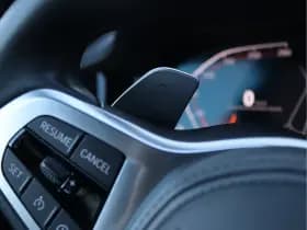 BMW 3 Serie Touring 320i High Executive | M-Sport | Camera | Org. NL thumbnail 30