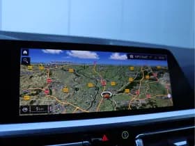 BMW 3 Serie Touring 320i High Executive | M-Sport | Camera | Org. NL thumbnail 35