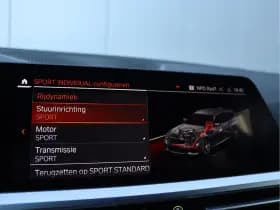 BMW 3 Serie Touring 320i High Executive | M-Sport | Camera | Org. NL thumbnail 39