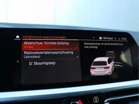 BMW 3 Serie Touring 320i High Executive | M-Sport | Camera | Org. NL thumbnail 41