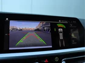 BMW 3 Serie Touring 320i High Executive | M-Sport | Camera | Org. NL thumbnail 45