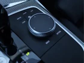 BMW 3 Serie Touring 320i High Executive | M-Sport | Camera | Org. NL thumbnail 54