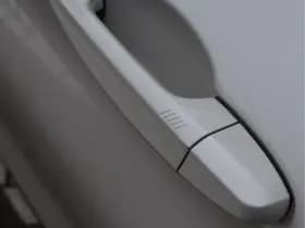 BMW X1 xDrive20d High Executive | Keyless | LED | Stoelverwarming thumbnail 11