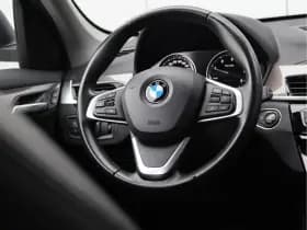 BMW X1 xDrive20d High Executive | Keyless | LED | Stoelverwarming thumbnail 17