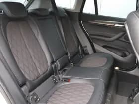 BMW X1 xDrive20d High Executive | Keyless | LED | Stoelverwarming thumbnail 20