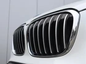 BMW X1 xDrive20d High Executive | Keyless | LED | Stoelverwarming thumbnail 9