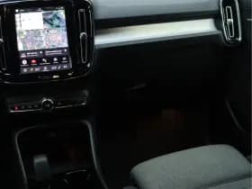 Volvo XC40 2.0 B3 Plus Dark | Camera | H&K | Keyless thumbnail 23