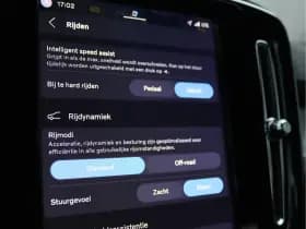 Volvo XC40 2.0 B3 Plus Dark | Camera | H&K | Keyless thumbnail 48