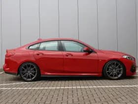 BMW 2 Serie Gran Coupé 218i High Executive M-Sport | LED | Keyless | 19" | Camera thumbnail 20