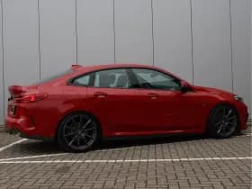 BMW 2 Serie Gran Coupé 218i High Executive M-Sport | LED | Keyless | 19" | Camera thumbnail 5