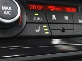 BMW X1 sDrive20i Executive | Xenon | Camera | Stoelverwarming | Navigatie thumbnail 39