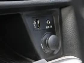 BMW X1 sDrive20i Executive | Xenon | Camera | Stoelverwarming | Navigatie thumbnail 43